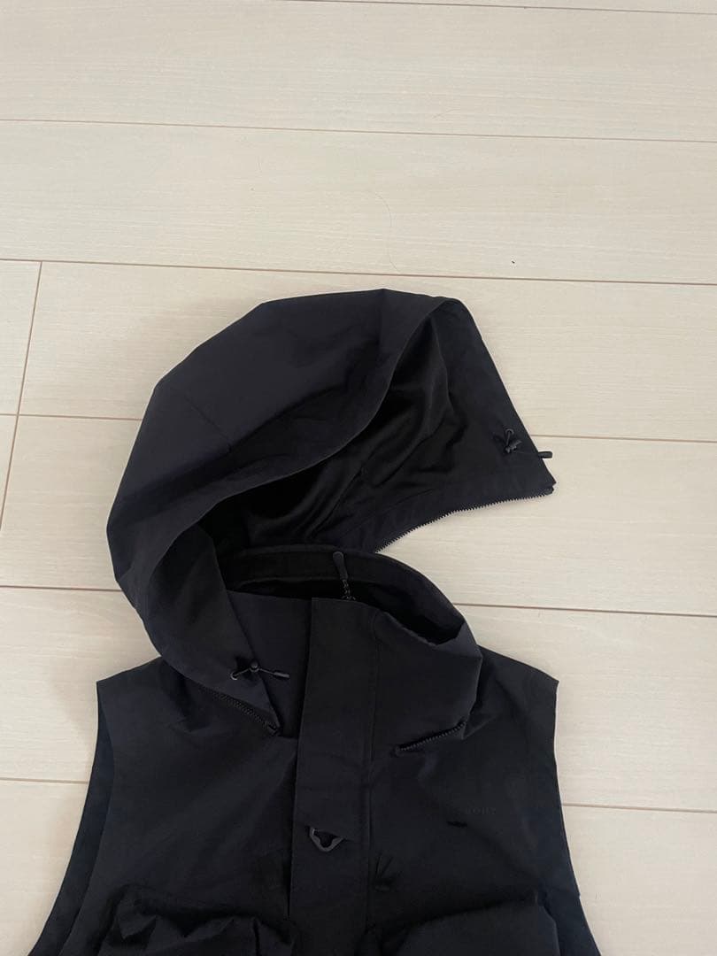 ウェア peak toned trout active vest