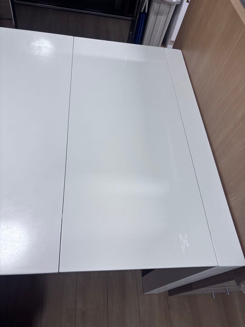 ダイニング　テーブル