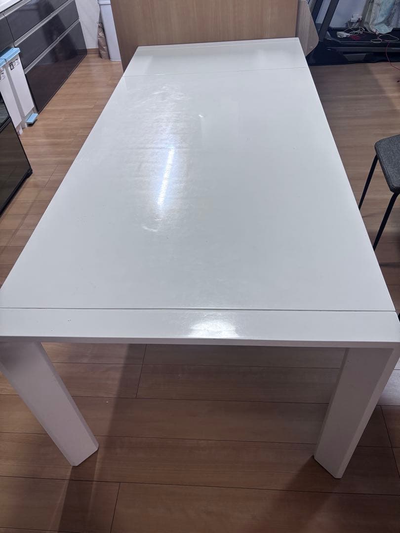 ダイニング　テーブル