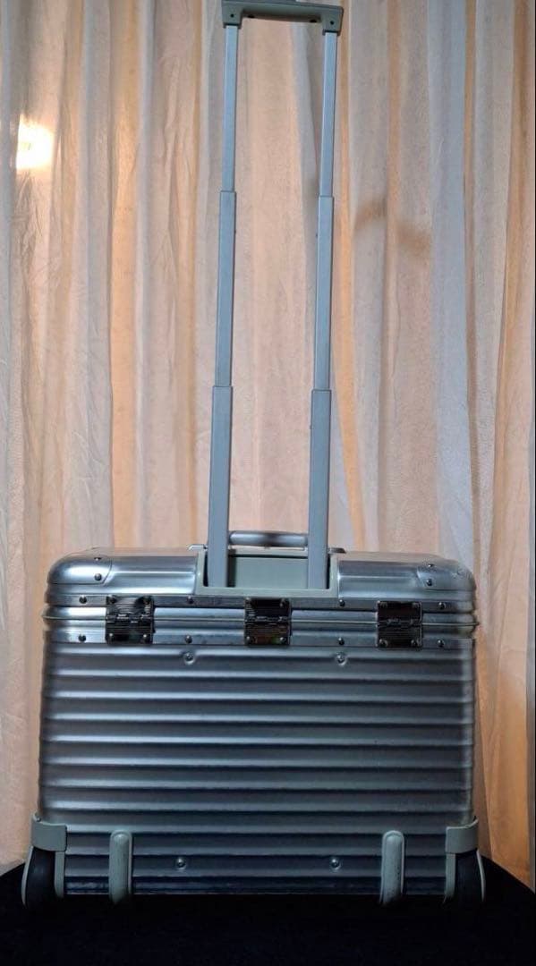 RIMOWA TOPAS PILOT TROLLEY 2輪
