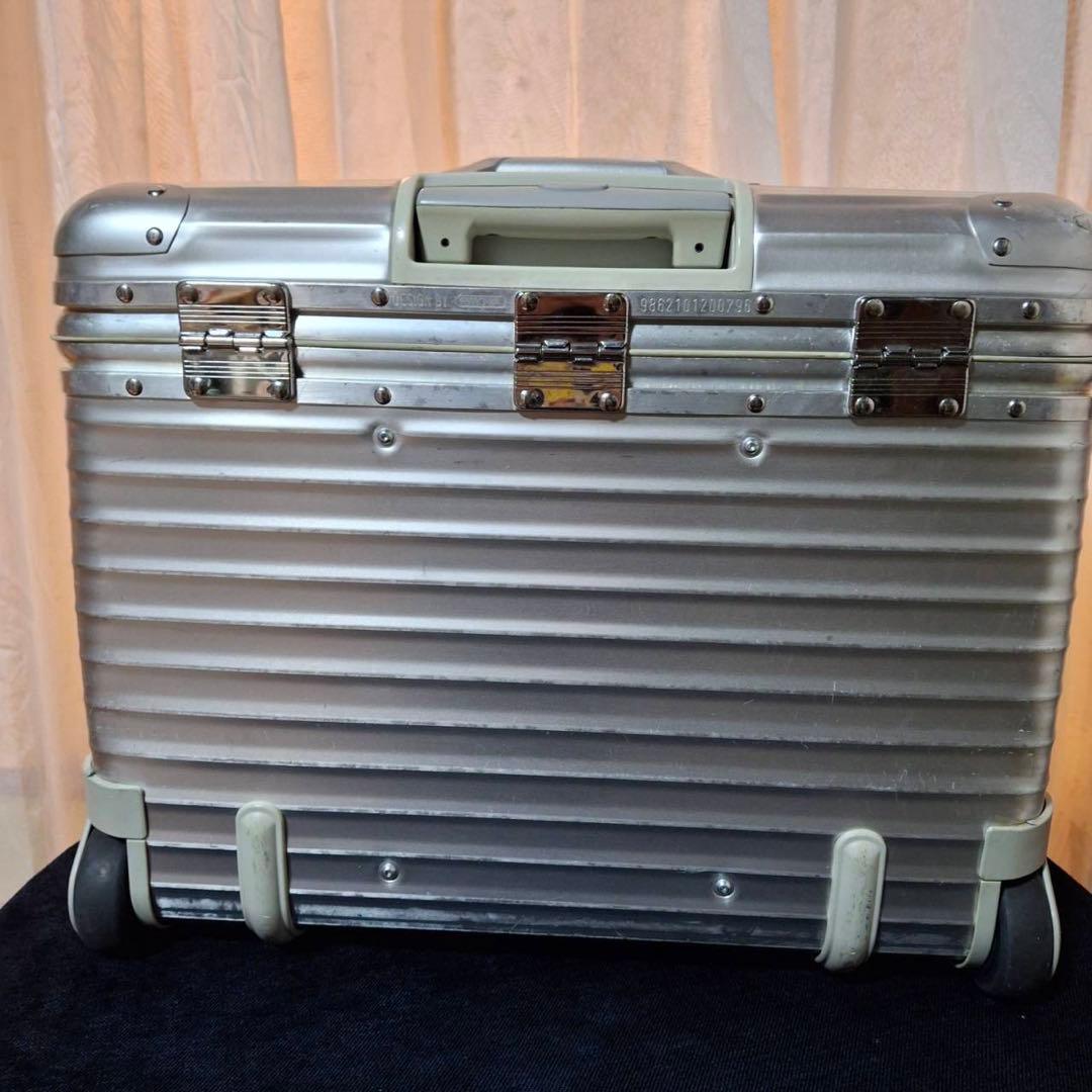 RIMOWA TOPAS PILOT TROLLEY 2輪