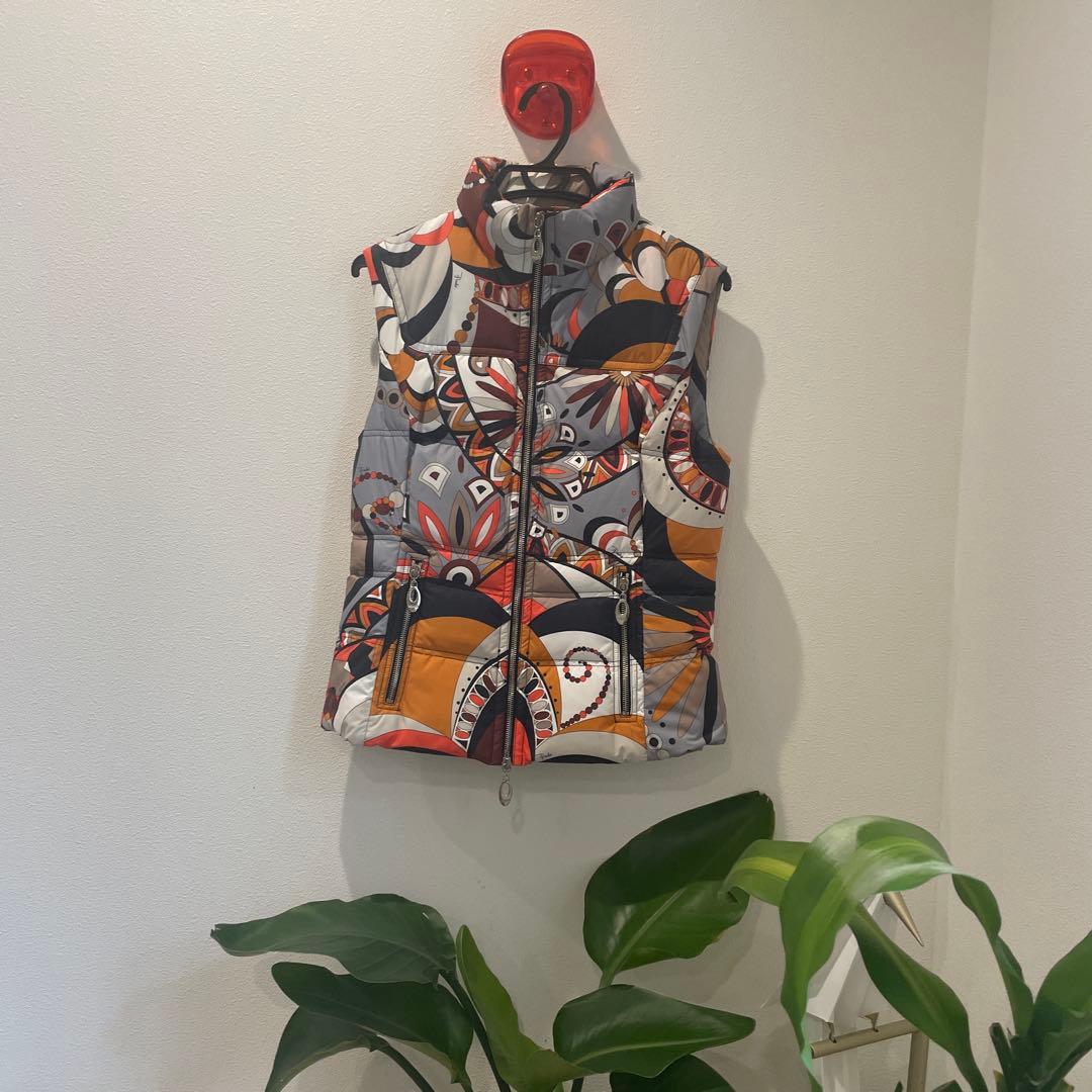 エミリオプッチダウンベスト