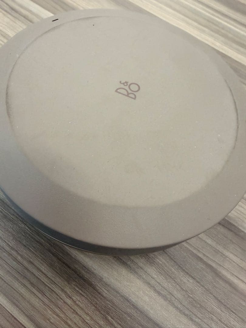 Bang & Olufsen Beoplay A1 スピーカー　B&O