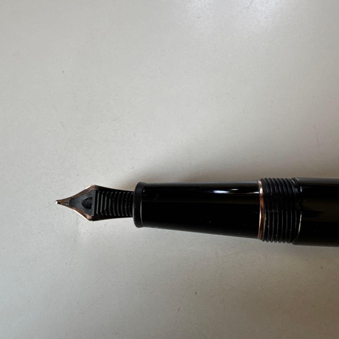 モンブラン 万年筆マイスターシュテュック 90周年コレクション #164 Ｍニブ