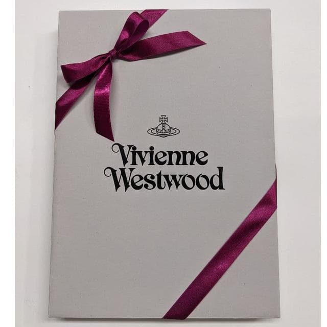 リボン新品BOX/タグ付 ヴィヴィアンウエストウッド マフラー ホワイトマフラー