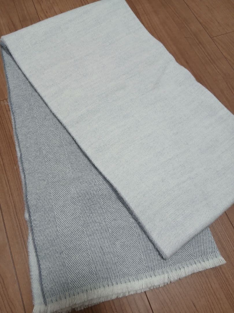 極美品⭐ジエレ　ストール　マフラー