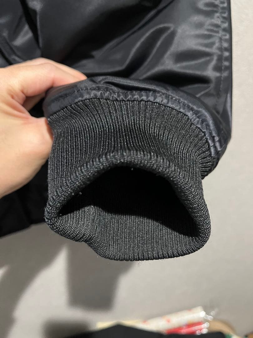 +j UNIQLO ダウンオーバーサイズリブブルゾン