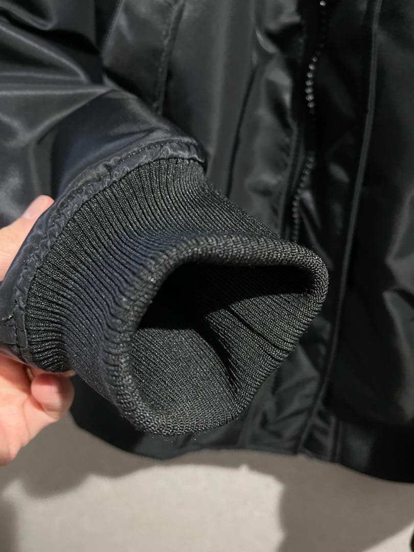 +j UNIQLO ダウンオーバーサイズリブブルゾン