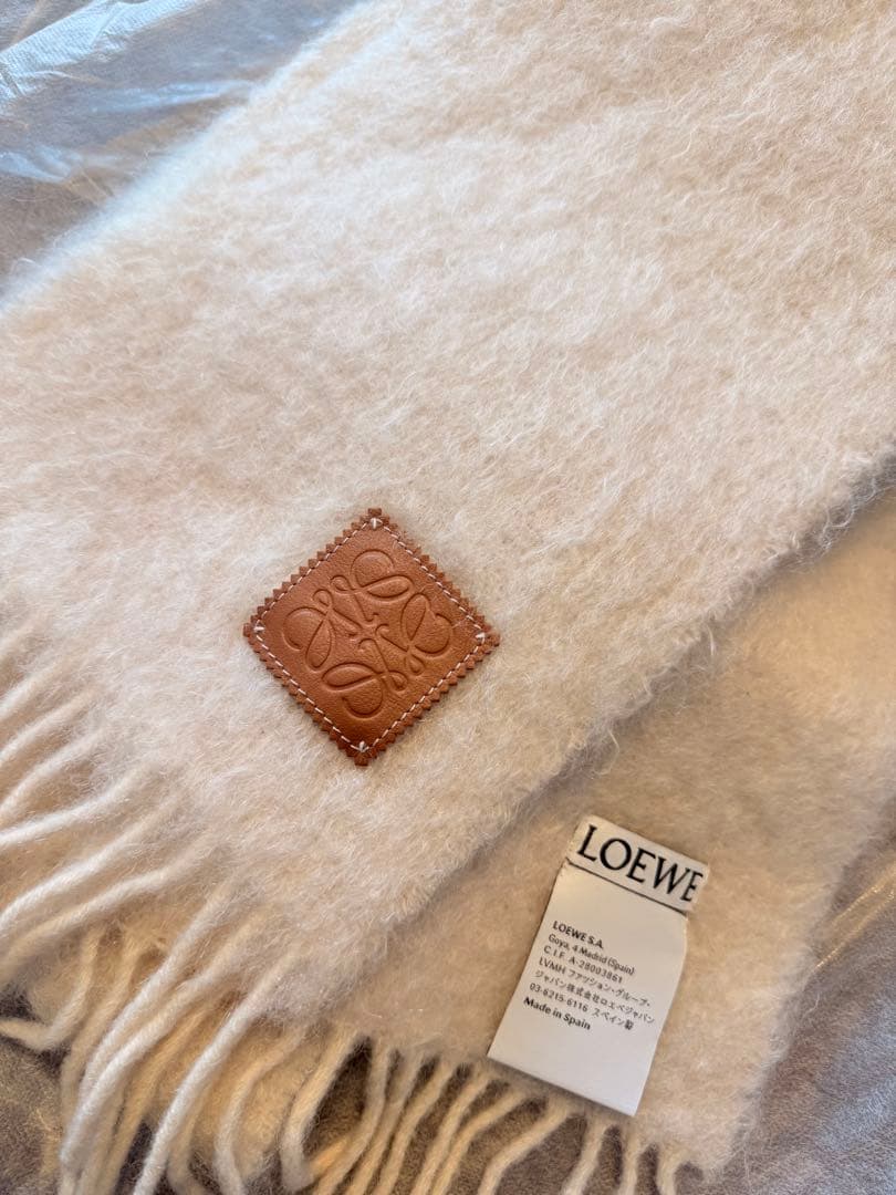 【クリーニング済】LOEWE モヘアマフラー