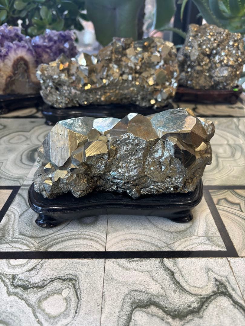 黄鉄鉱　パイライト　ストーン　鉱石　希少　置物　インテリア