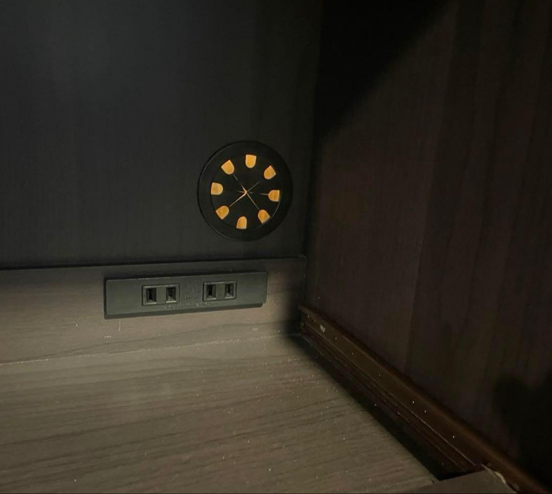 ニトリ　キッチンボード　レンジ台　キャスター付き