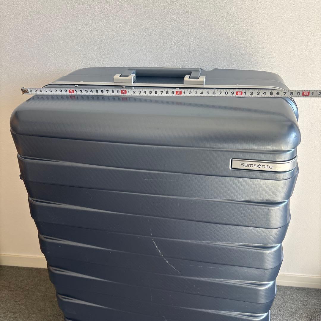 米国購入　Samsonite グレー 中型キャリーケース