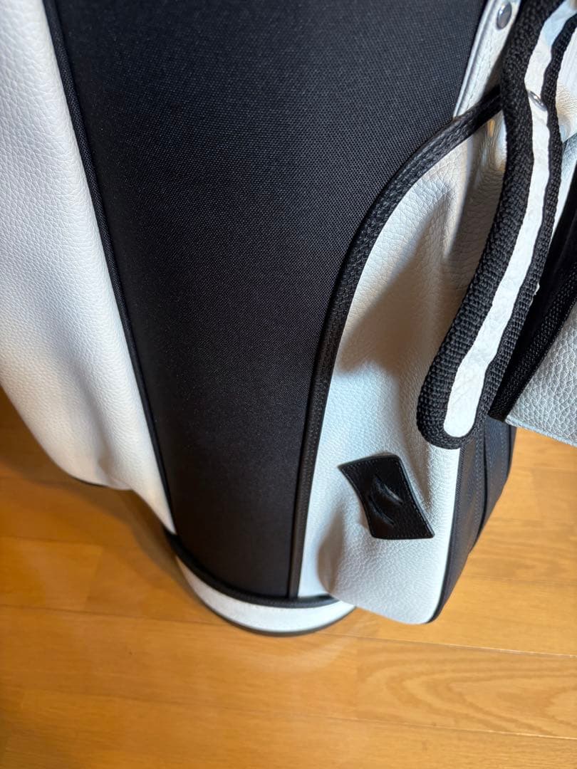 【中古美品】JONES ジョーンズ キャディバッグ ブラック/ホワイト