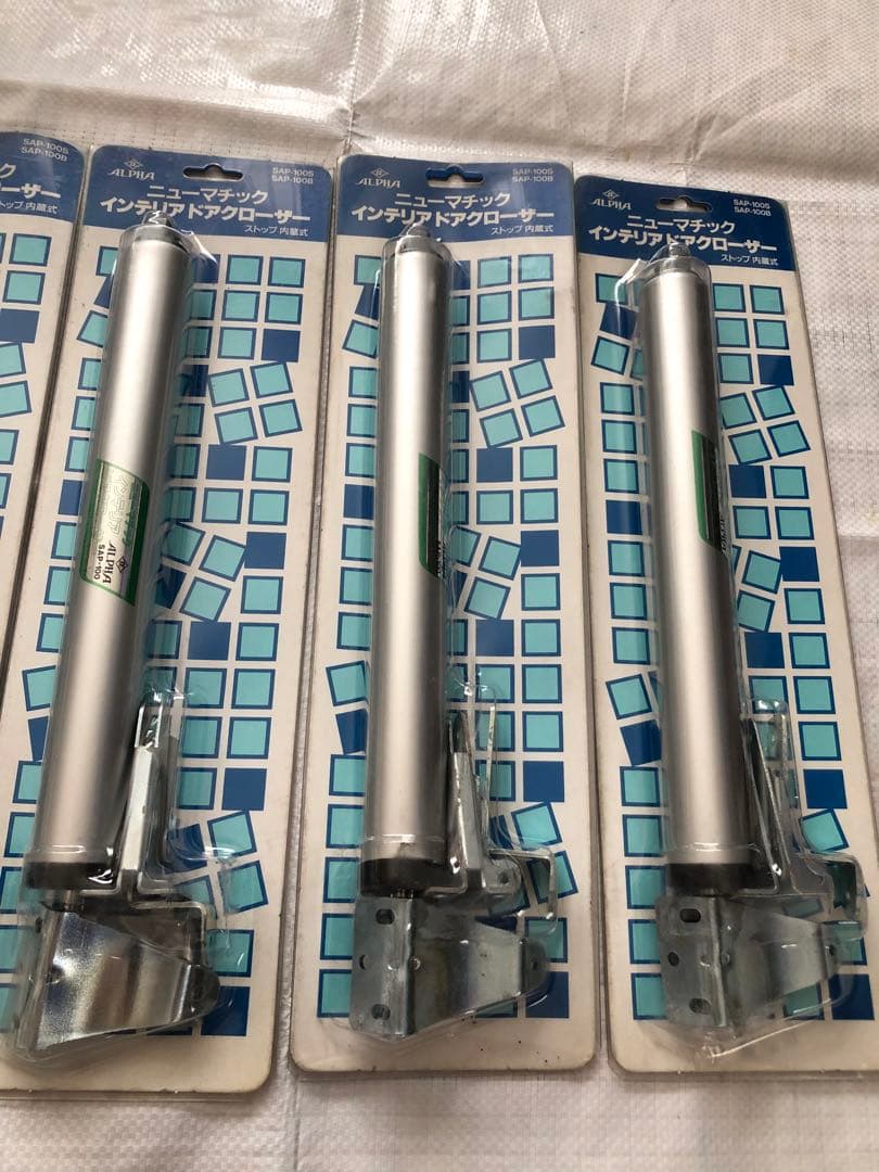 ドアクローザー　34セット　まとめ売り　ALPHA（ジャンク品扱い）