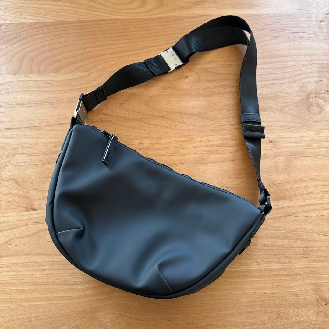 ショルダーバッグ 「RAINS」Valera ショルダーバッグ