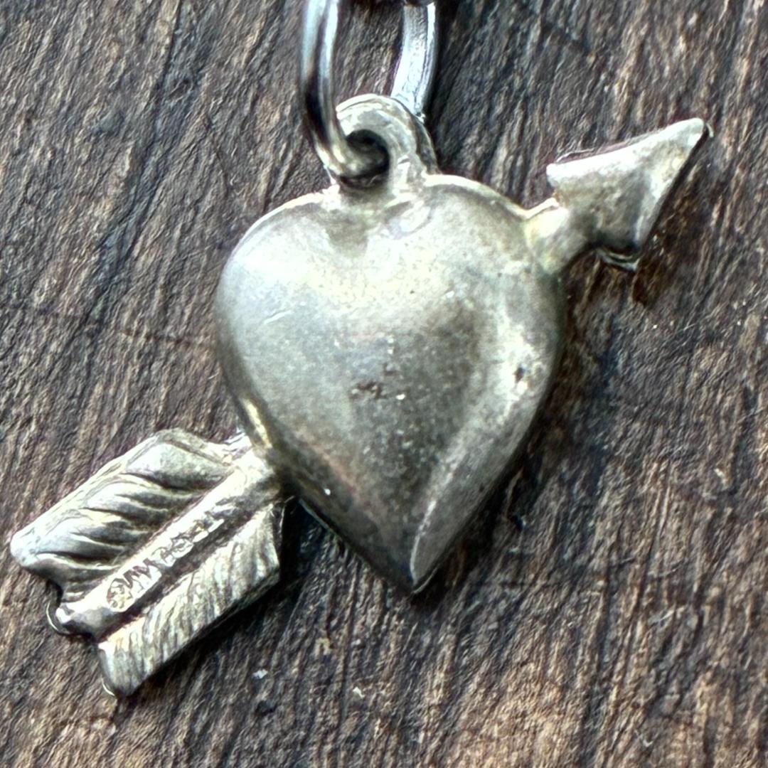 スウィートハートジュエリーアローハート シルバー ヴィンテージネックレスNAVY