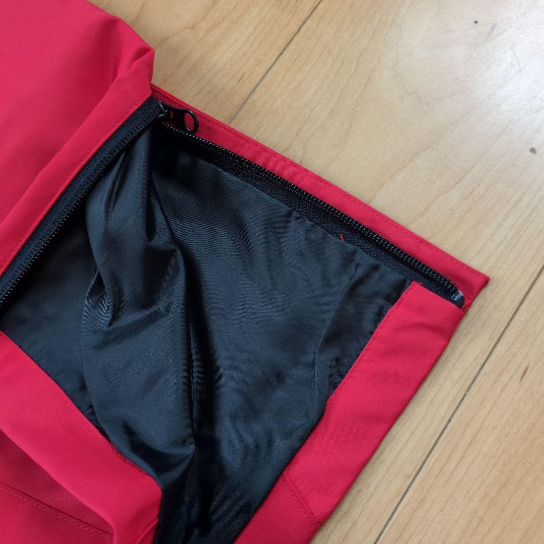 Oakley スノーボードパンツ レッド