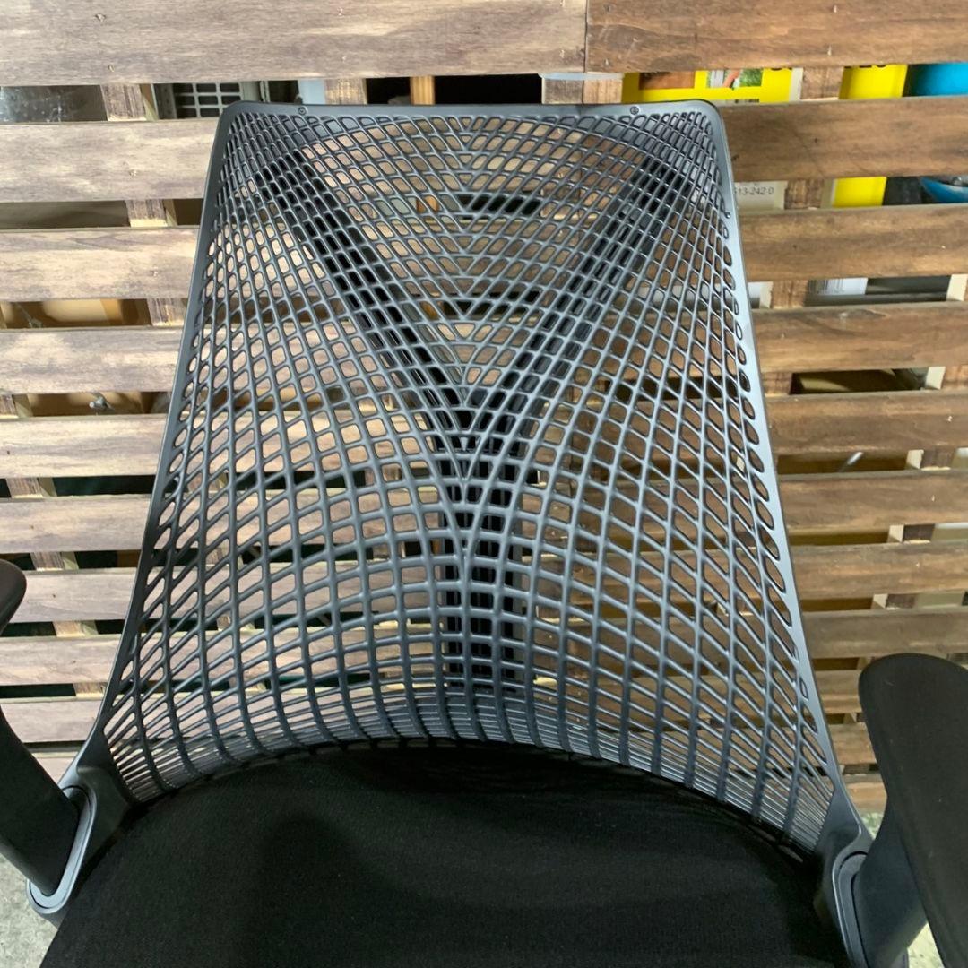 デスクチェア H384\" Herman Miller SAYL Chairs BK
