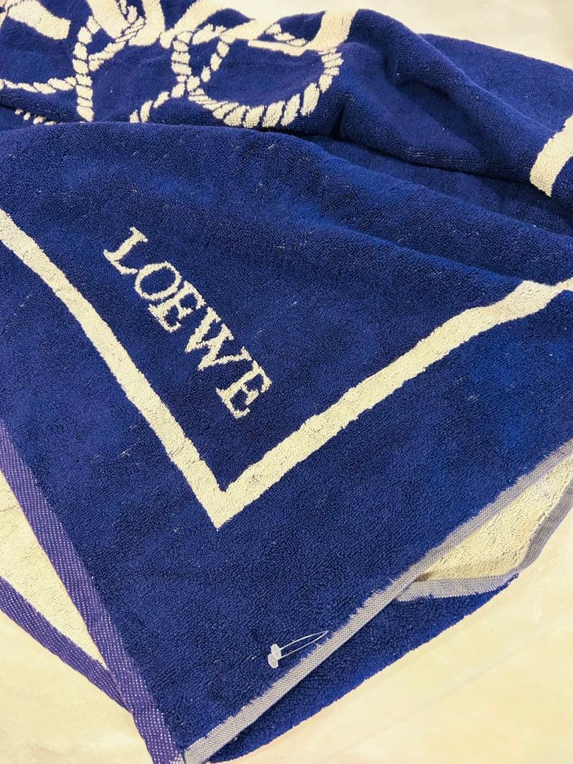 ロエベ　LOEWE アナグラム　ビーチタオル　大判　ネイビー×ホワイト　未使用