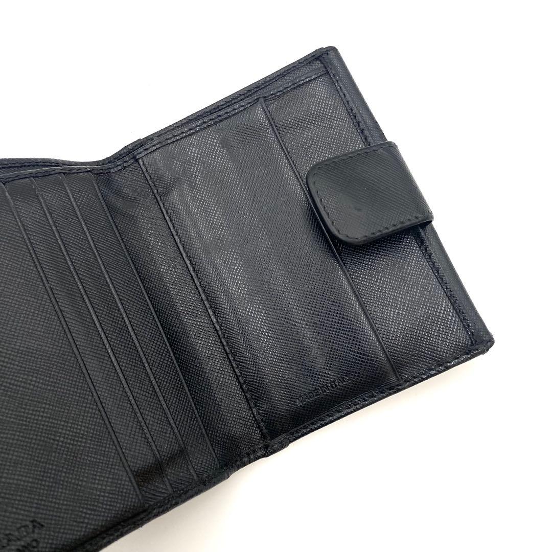 プラダ トライアングル ロゴ サフィアーノ レザー 二つ折り財布 黒 付属品完備