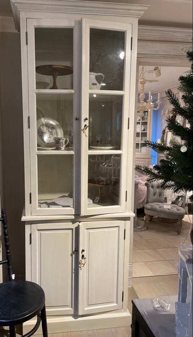 Blanc D’ivoireブランディボワール　ガラスキャビネット　アンティーク