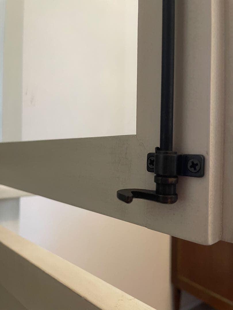 Blanc D’ivoireブランディボワール　ガラスキャビネット　アンティーク