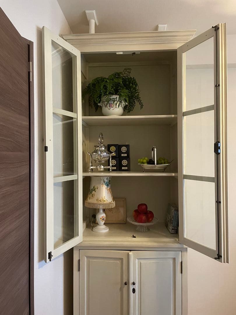 Blanc D’ivoireブランディボワール　ガラスキャビネット　アンティーク