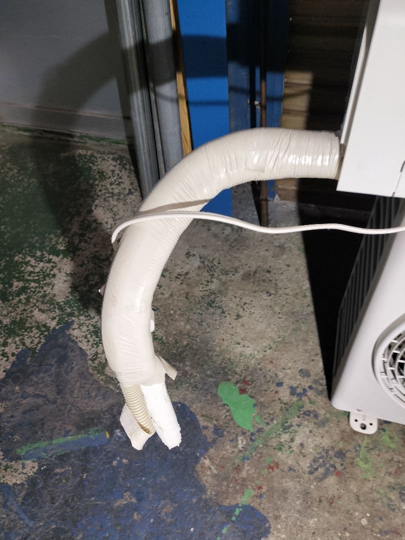 即*須様 ◆直接引き取り限定◆TOSHIBA　RAS-E225RT(W) 201