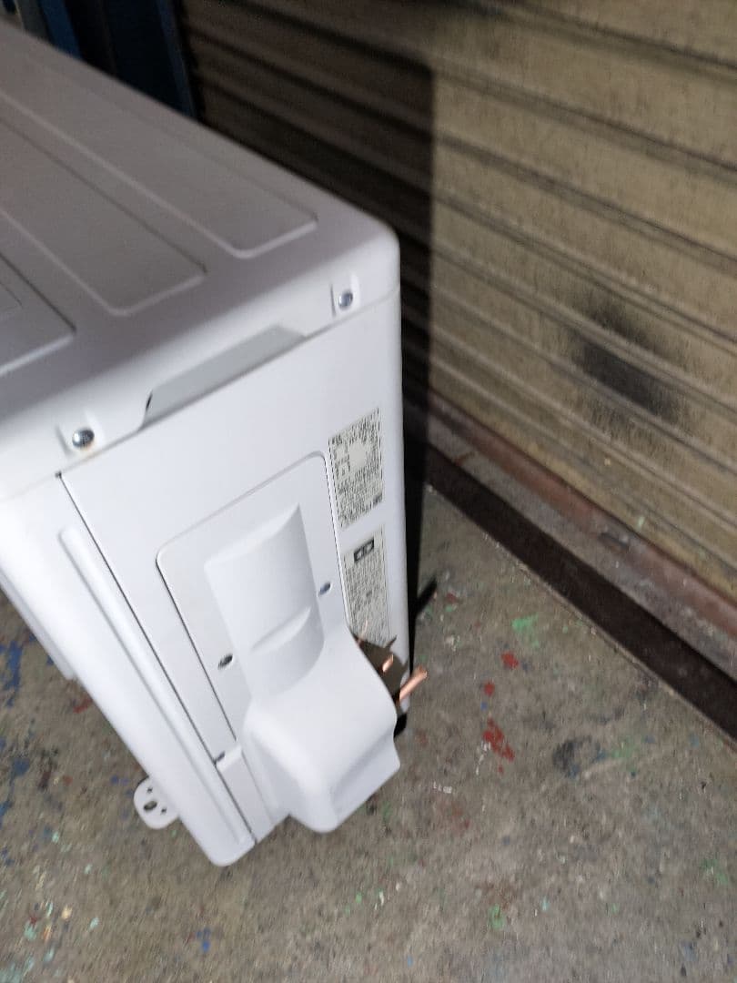 即*須様 ◆直接引き取り限定◆TOSHIBA　RAS-E225RT(W) 201