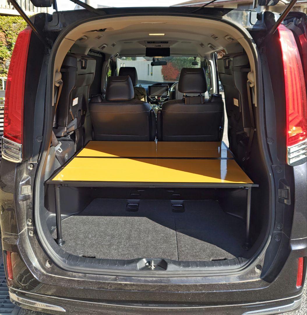 マットつき　80系　ヴォクシー、ノア、エスクァイア　収納　ベッドキット