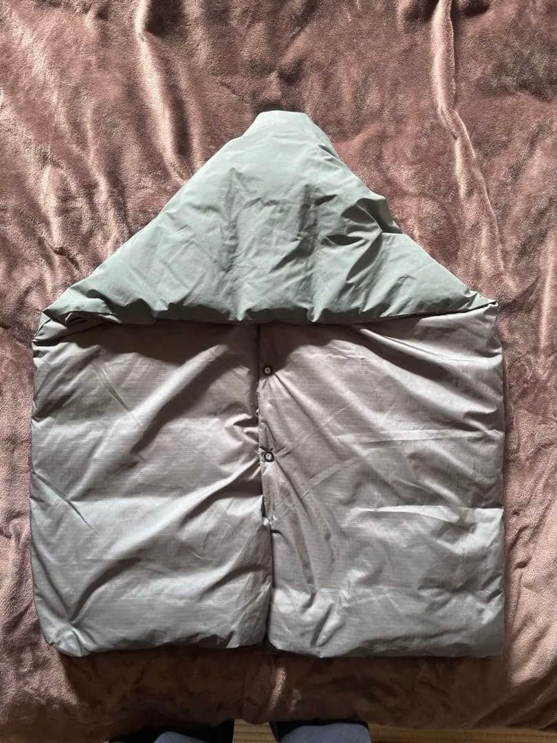 ノースフェイスパープルレーベル　ダウンケープ　カーキ　セージグリーン