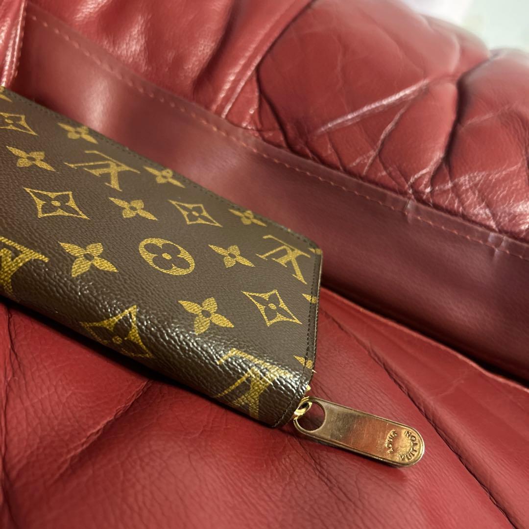 極美品！ルイヴィトン モノグラム ジッピーウォレット