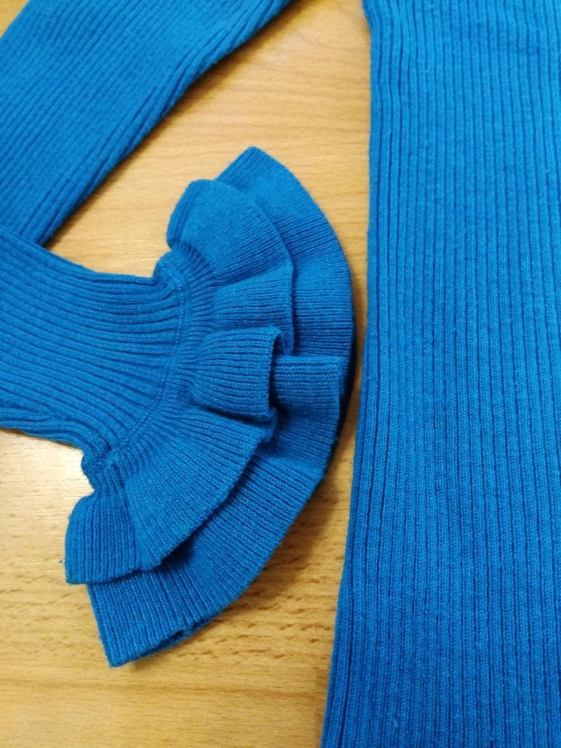 美品　新品同様　エムズグレイシー ブルー　青　ニット　セーター　38　M　フリル