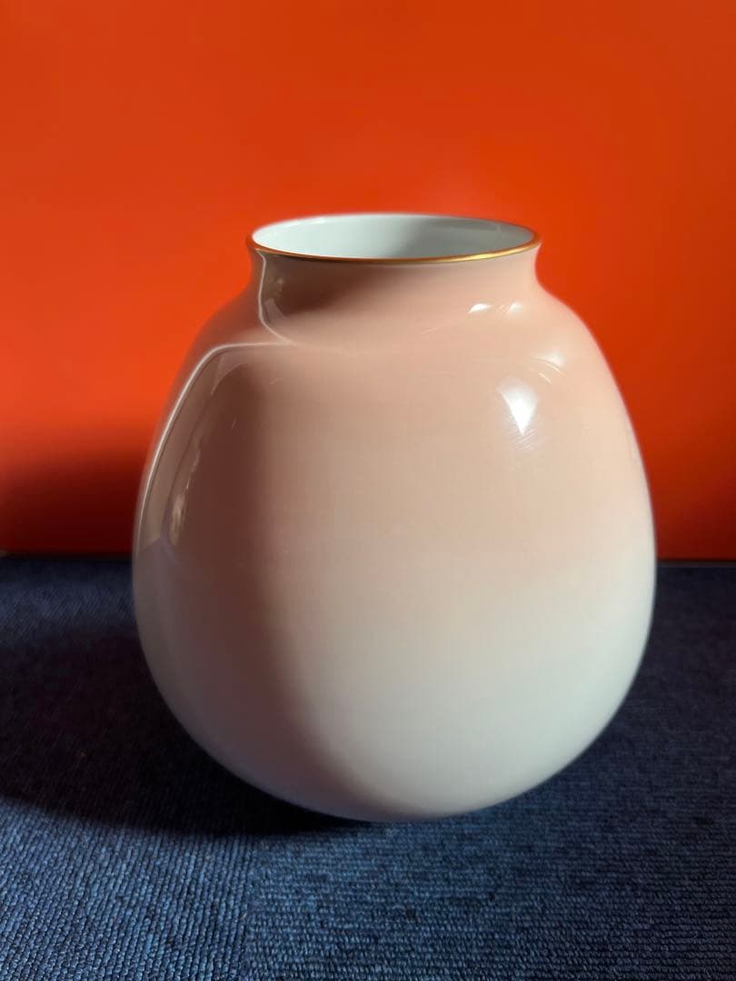 1258 香蘭社　金彩　胡蝶蘭　花瓶　花台付き　未使用