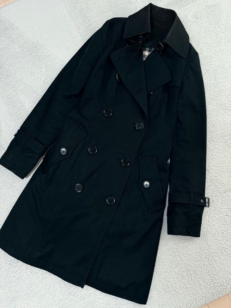バーバリーのトレンチコート黒裏地付き　 サイズ38（S）