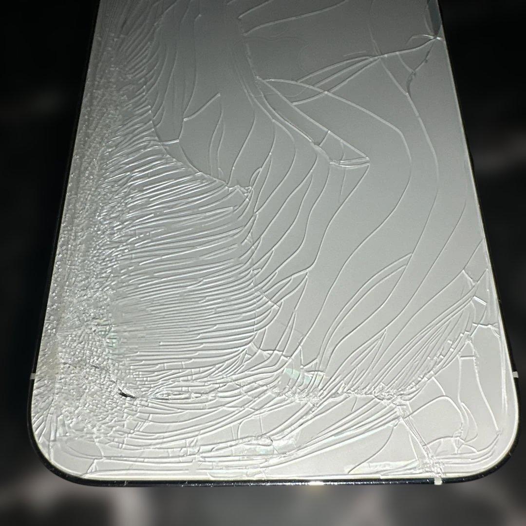 iPhone 14 Pro Max 128GB シルバー SIMフリー背面割れ