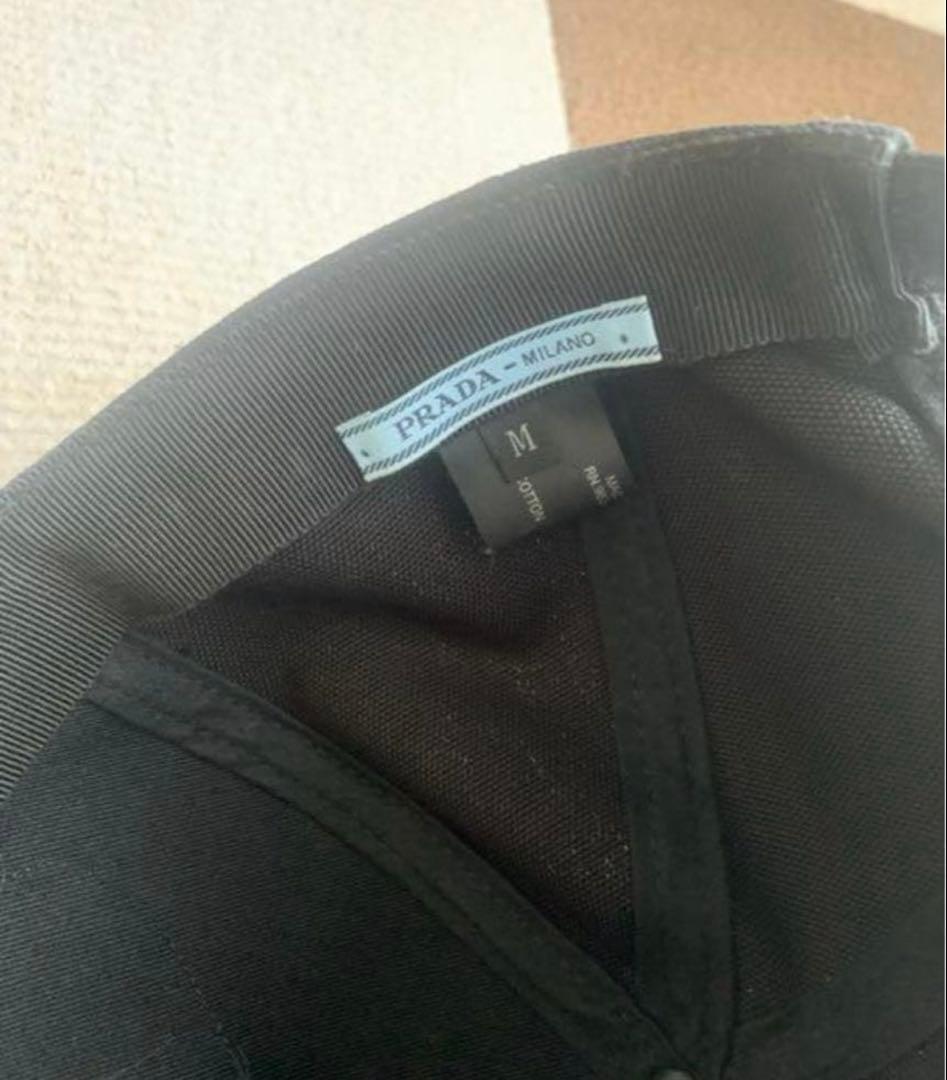 PRADA ブラック キャップ Mサイズ