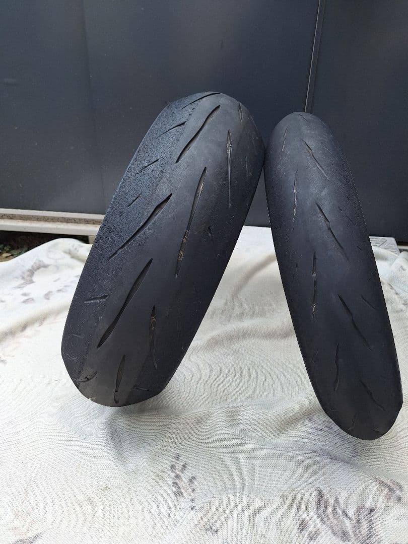 【中古】ブリジストン•バトラックス☆S23前後セットF120/R180