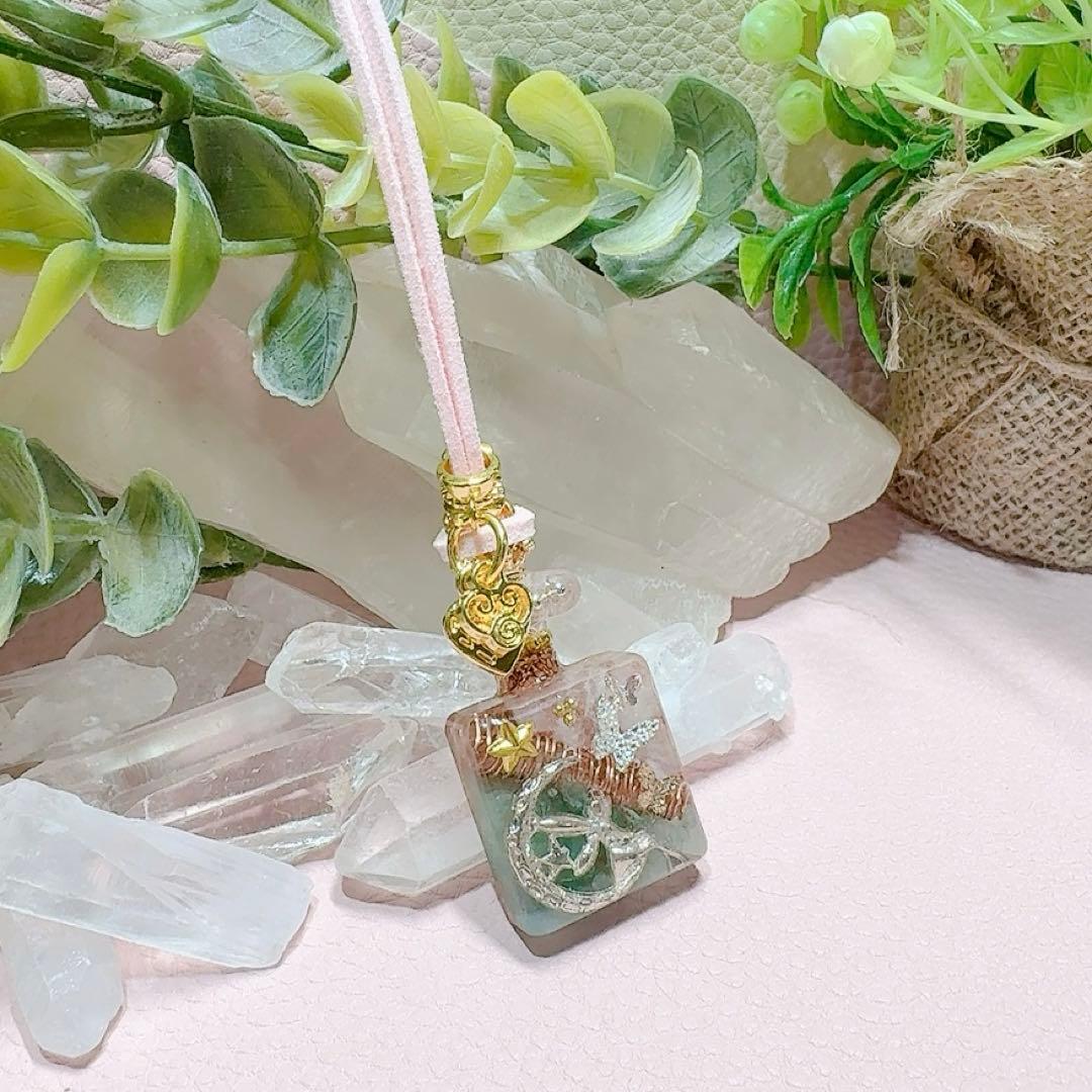 癒しのオルゴナイト❤️ローズクォーツ＋グリーンアベンチュリンの香水瓶型♡