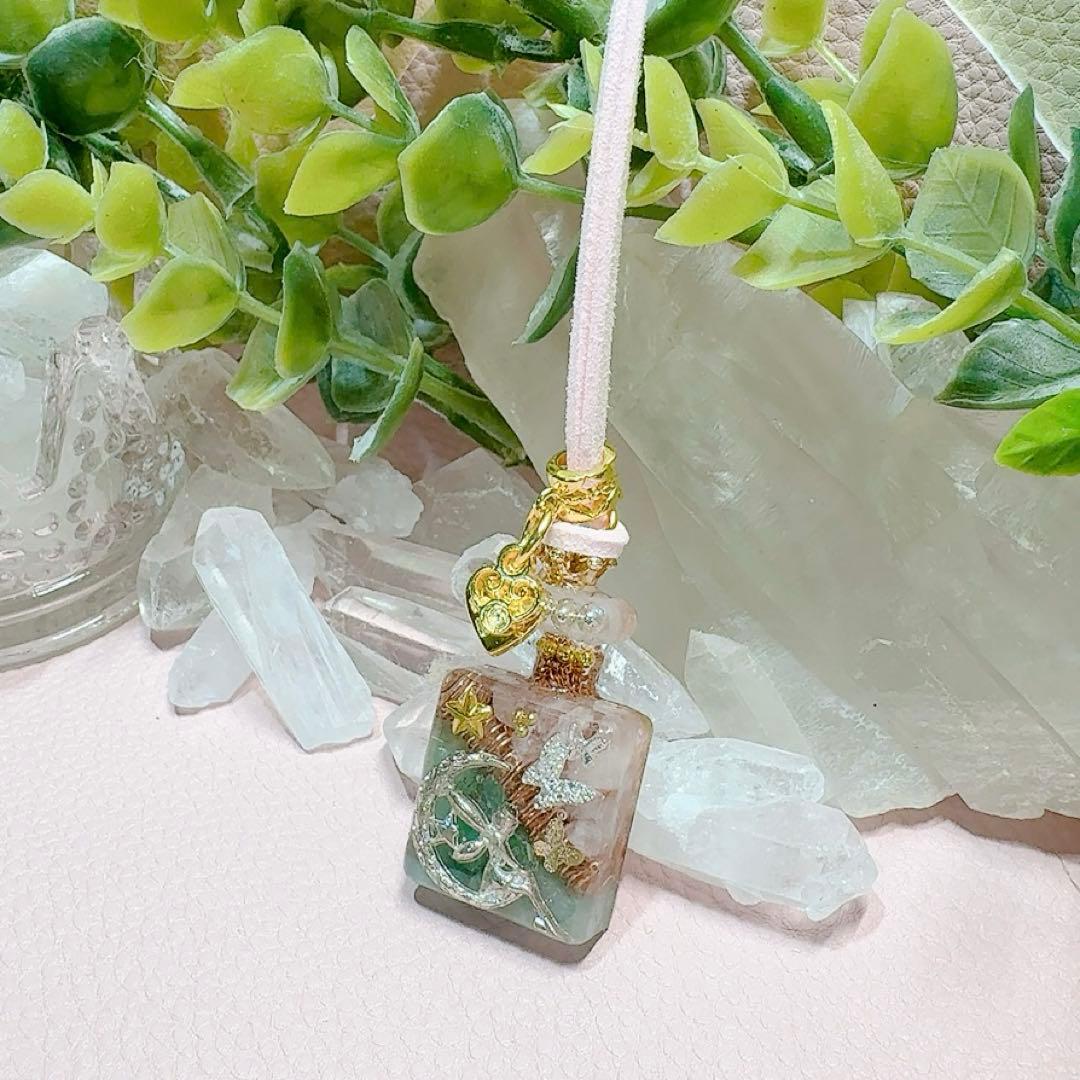癒しのオルゴナイト❤️ローズクォーツ＋グリーンアベンチュリンの香水瓶型♡