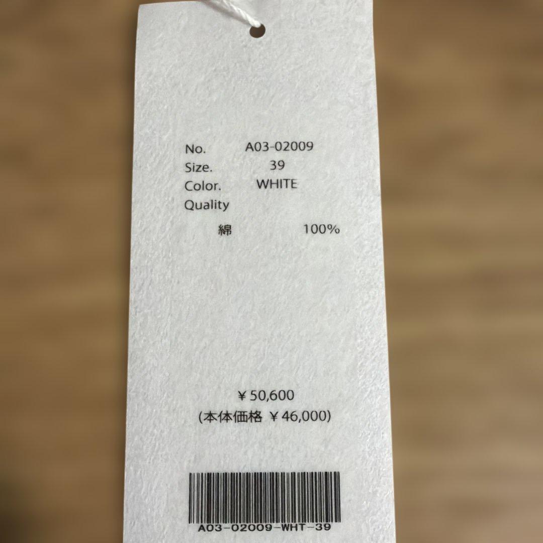 COMOLI ツイルドレスシャツ