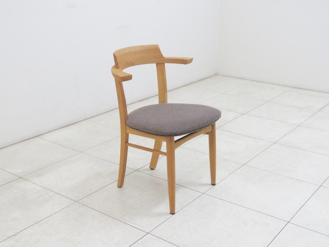 ★美品★柏木工 ソフィー ダイニングチェア オーク無垢 張座 IDC大塚家具 ①