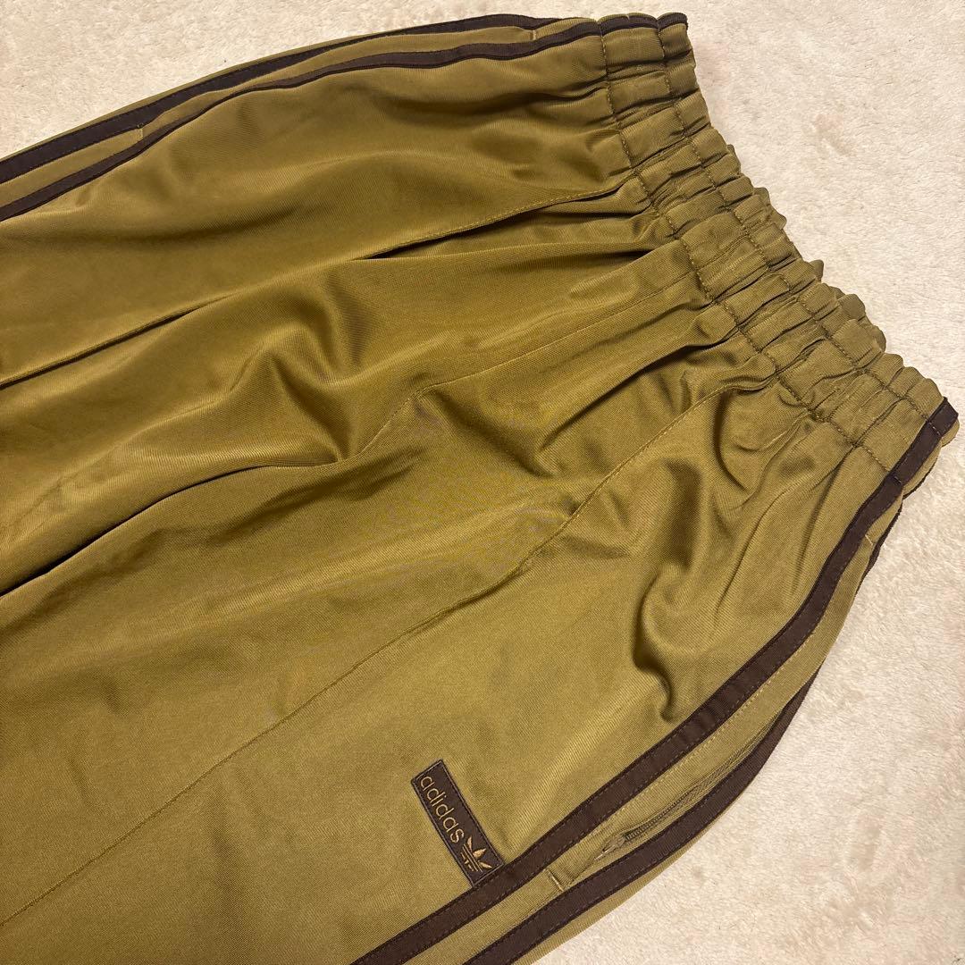 希少カラー⭐️90s adidas ジャージ上下　セットアップ Lサイズ カーキ