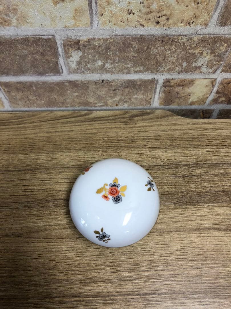 マイセン　ボンボニエール　小物入れ　シュガーポット　小花柄