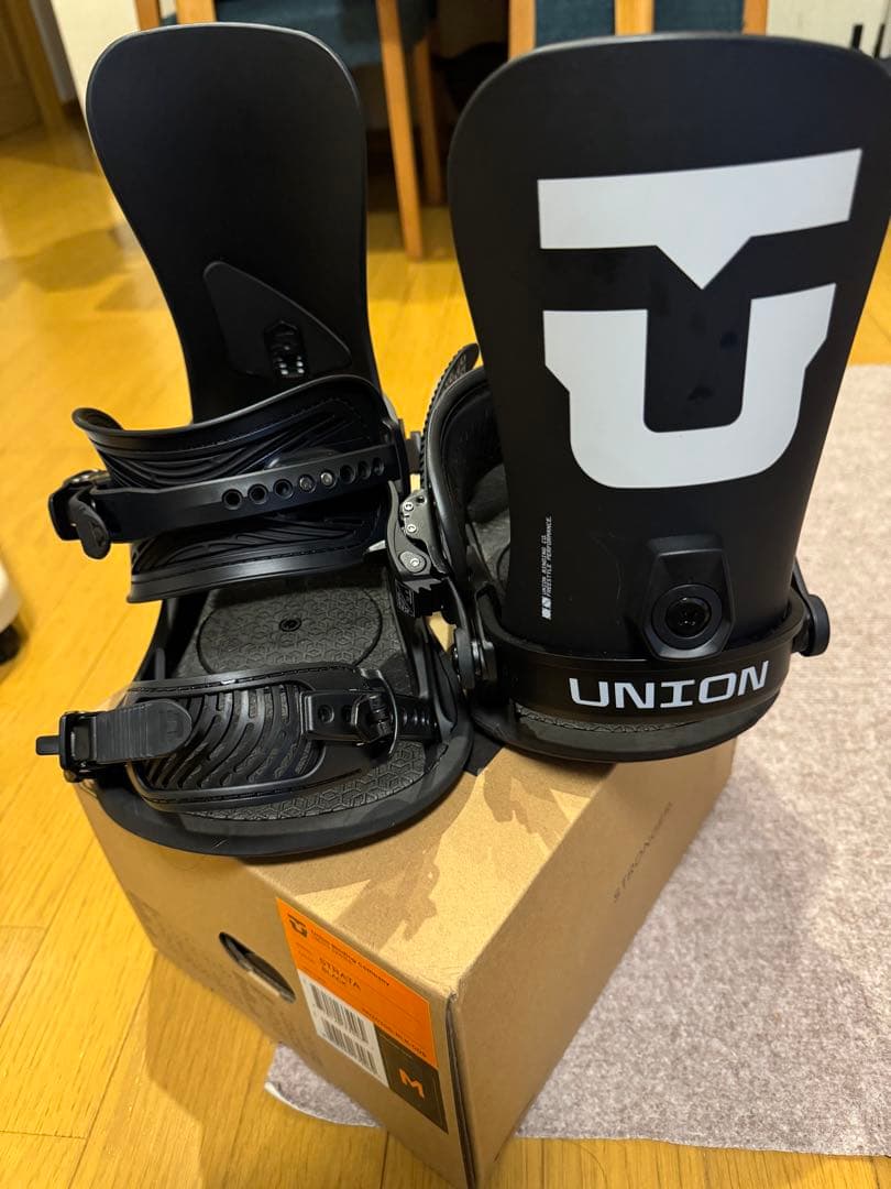 Union Strata ビンディング ブラック M 25〜26 ストラータ