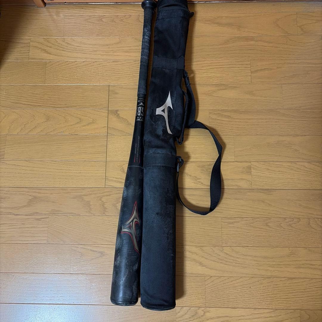 BEYOND MAX レガシー　84cm バット ケース付き