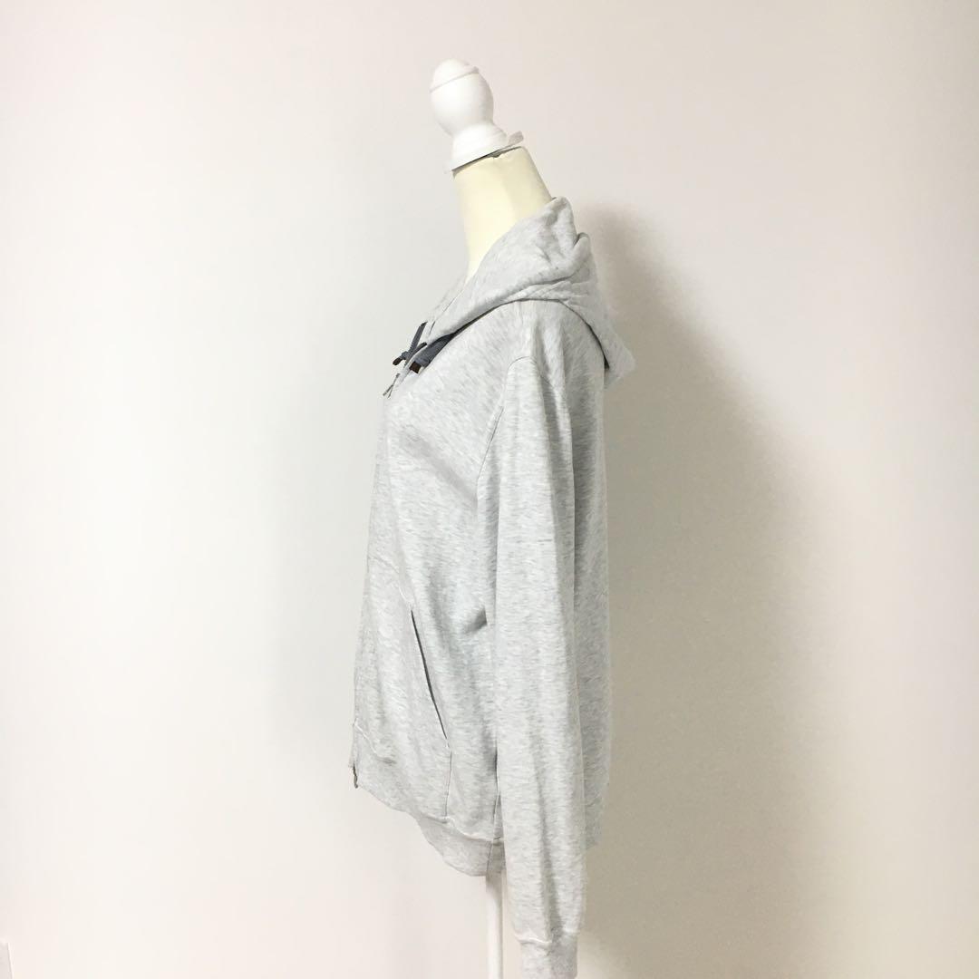 美品　BRUNELLO CUCINELLI ブルネロクチネリ　パーカー　メンズ