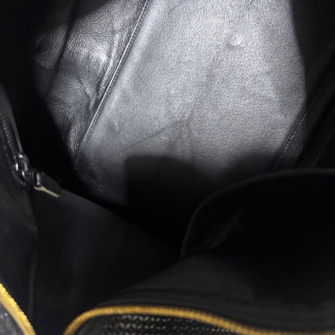 【極希少】印傳屋 インデンヤ　ボストンバッグ　レザー　総柄 2way 南京錠