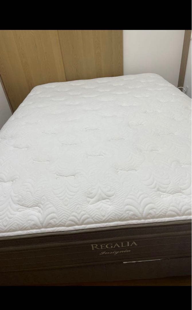レガリア　インシグニア　ワイドダブルロング(マットレス、ボトムクッション)