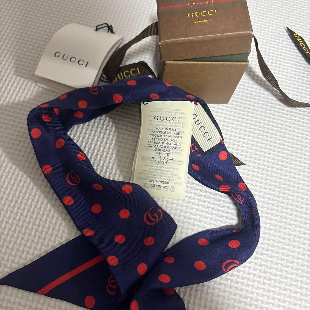 GUCCI ドット柄シルクスカーフ 51x6cm